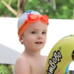 Children’s swimming cap and goggles set - Image 2